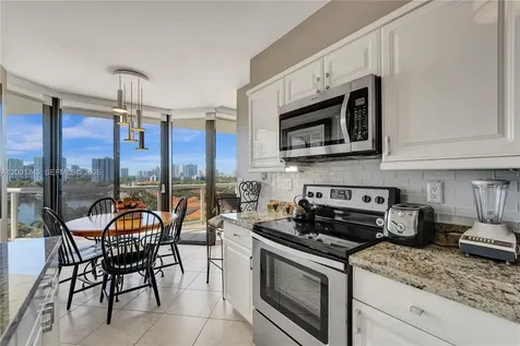 3600 Yacht Club Drive Aventura FL 33180