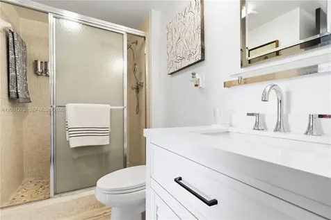 20301 W Country Club Drive Aventura FL 33180