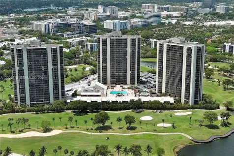 20301 W Country Club Drive Aventura FL 33180