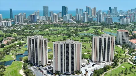 20301 W Country Club Drive Aventura FL 33180