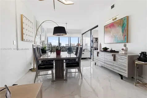 20301 W Country Club Drive Aventura FL 33180