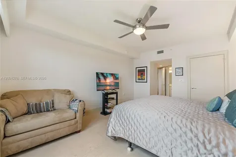 20000 E Country Club Drive Aventura FL 33180