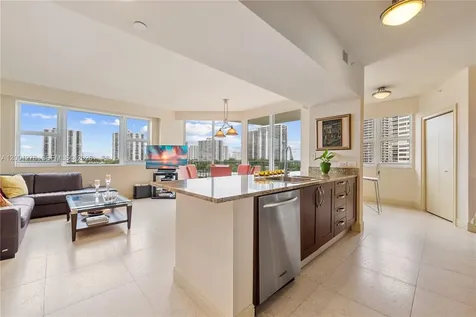 20000 E Country Club Drive Aventura FL 33180