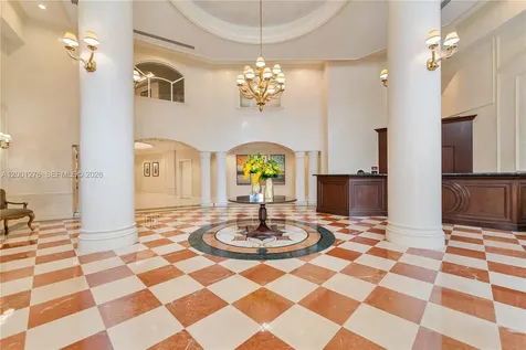 20000 E Country Club Drive Aventura FL 33180