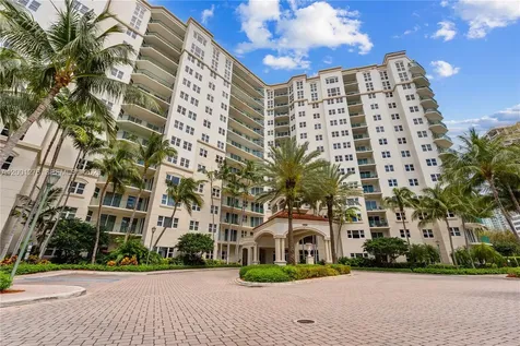 20000 E Country Club Drive Aventura FL 33180