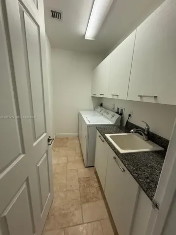 5186 NW 83rd Court Doral FL 33166