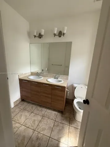 5186 NW 83rd Court Doral FL 33166