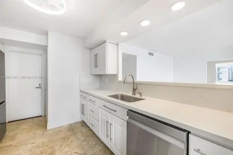 1420 Brickell Bay Drive Miami FL 33131