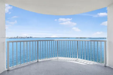 1420 Brickell Bay Drive Miami FL 33131