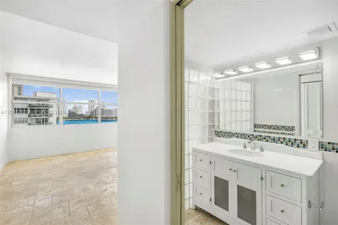 1420 Brickell Bay Drive Miami FL 33131