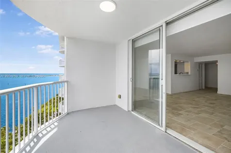 1420 Brickell Bay Drive Miami FL 33131
