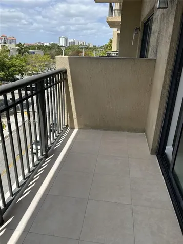 3590 Coral Way Miami FL 33145