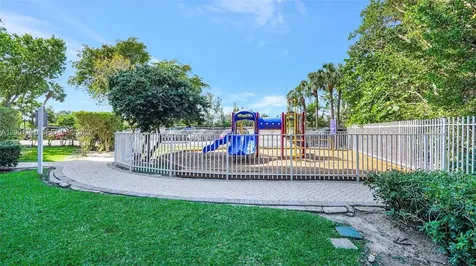 3400 NE 192nd Street Aventura FL 33180