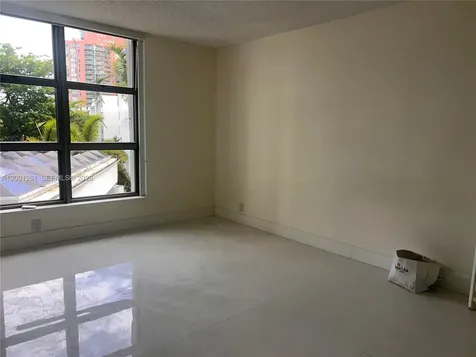 3400 NE 192nd Street Aventura FL 33180