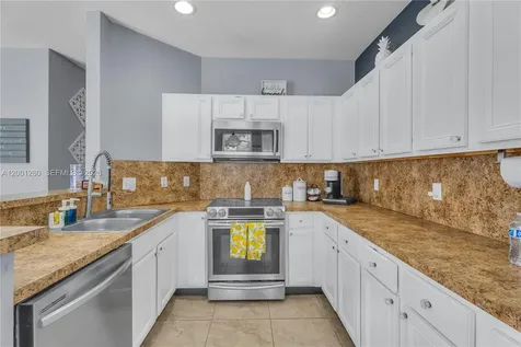 1024 NE 208th Street Miami FL 33179