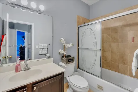 1024 NE 208th Street Miami FL 33179