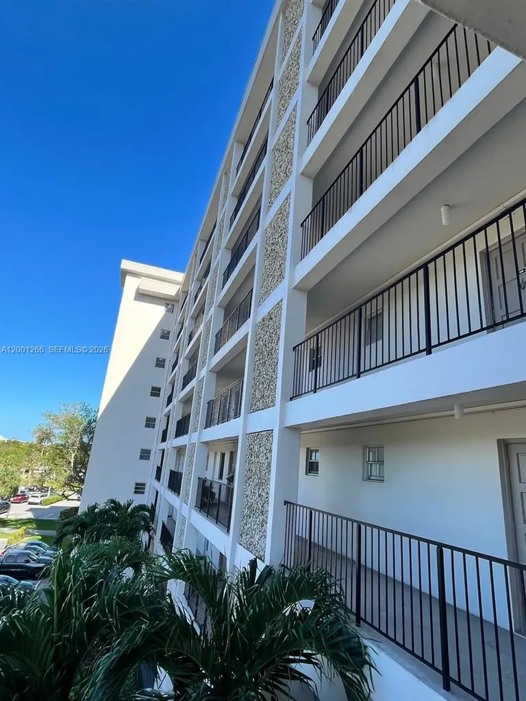 3200 N Palm Aire Drive Pompano Beach FL 33069