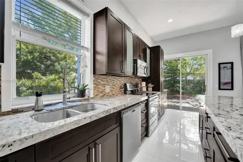 1445 NW 143rd Avenue Pembroke Pines FL 33028