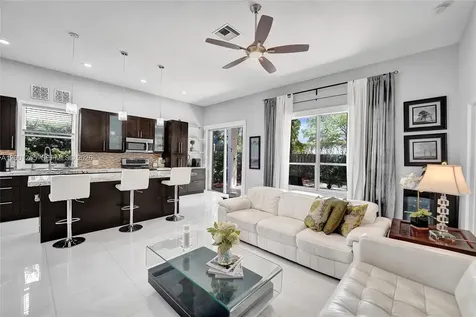 1445 NW 143rd Avenue Pembroke Pines FL 33028