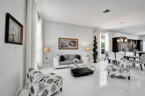 1445 NW 143rd Avenue Pembroke Pines FL 33028