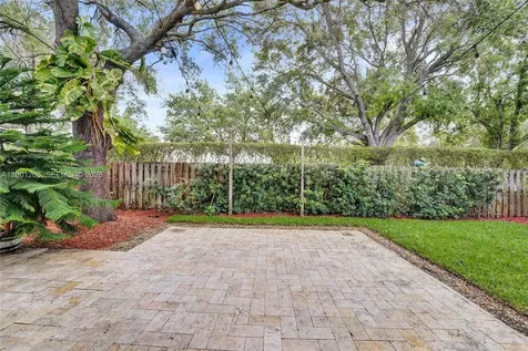 1445 NW 143rd Avenue Pembroke Pines FL 33028