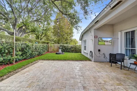 1445 NW 143rd Avenue Pembroke Pines FL 33028