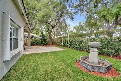 1445 NW 143rd Avenue Pembroke Pines FL 33028