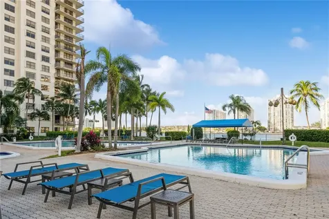 18151 NE 31st Court Aventura FL 33160