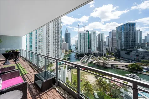 90 SW 3rd Street Miami FL 33130