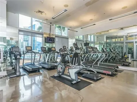 90 SW 3rd Street Miami FL 33130
