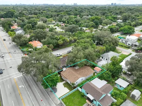 212 NW 103rd Street Miami FL 33150