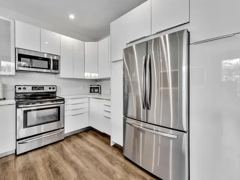 1042 Thistle Creek Court Weston FL 33327
