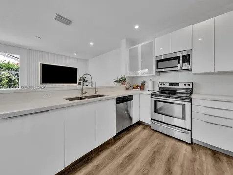 1042 Thistle Creek Court Weston FL 33327