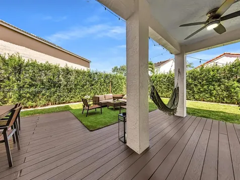 1042 Thistle Creek Court Weston FL 33327