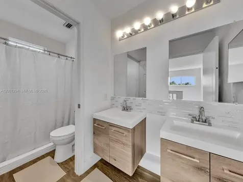 1042 Thistle Creek Court Weston FL 33327