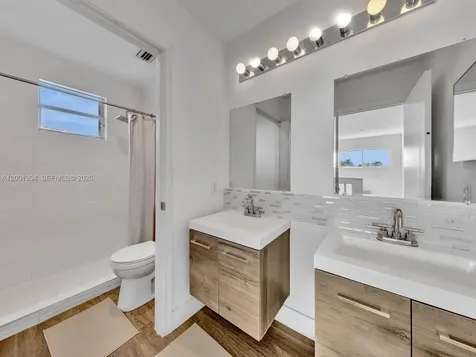 1042 Thistle Creek Court Weston FL 33327