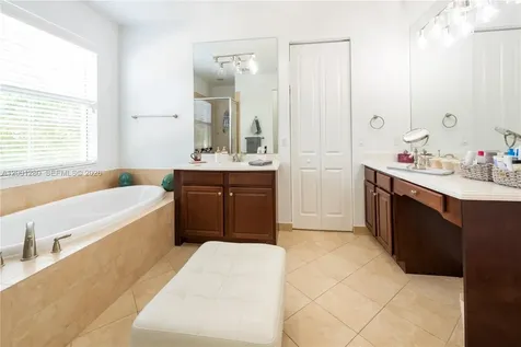 3301 NW 125th Avenue Sunrise FL 33323