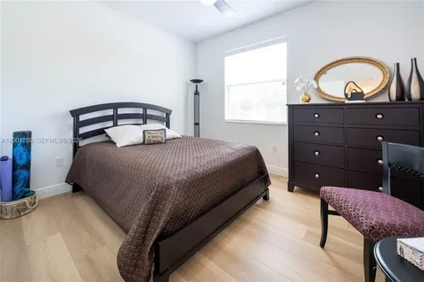3301 NW 125th Avenue Sunrise FL 33323