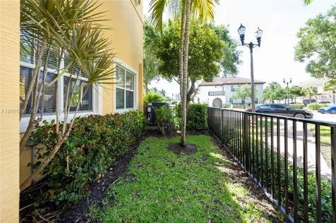 3301 NW 125th Avenue Sunrise FL 33323