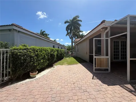 1816 Aspen Lane Weston FL 33327