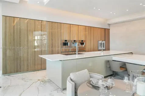 17475 Collins Avenue Sunny Isles Beach FL 33160