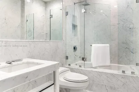 17475 Collins Avenue Sunny Isles Beach FL 33160
