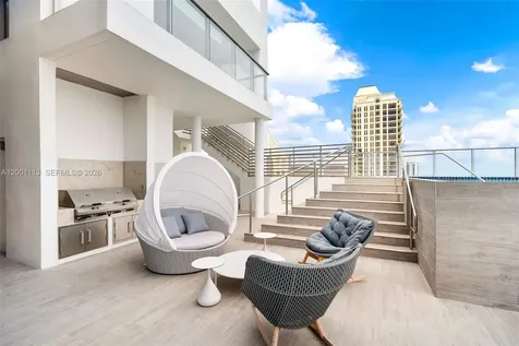 17475 Collins Avenue Sunny Isles Beach FL 33160