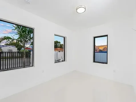 676 NW 47th Street Miami FL 33127