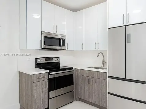676 NW 47th Street Miami FL 33127