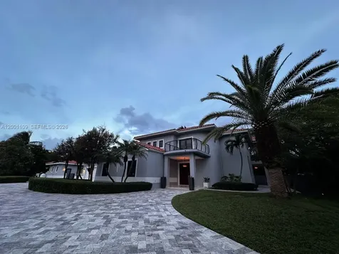 223 NW 129th Avenue Miami FL 33182
