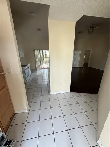 960 NE 214th Lane Miami FL 33179