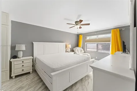 9401 Sunrise Lakes Boulevard Sunrise FL 33322