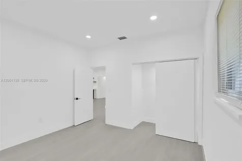 633 NE 70th Street Miami FL 33138