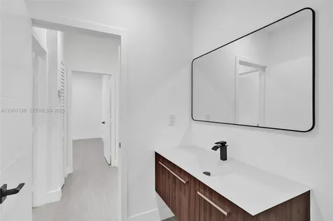 633 NE 70th Street Miami FL 33138
